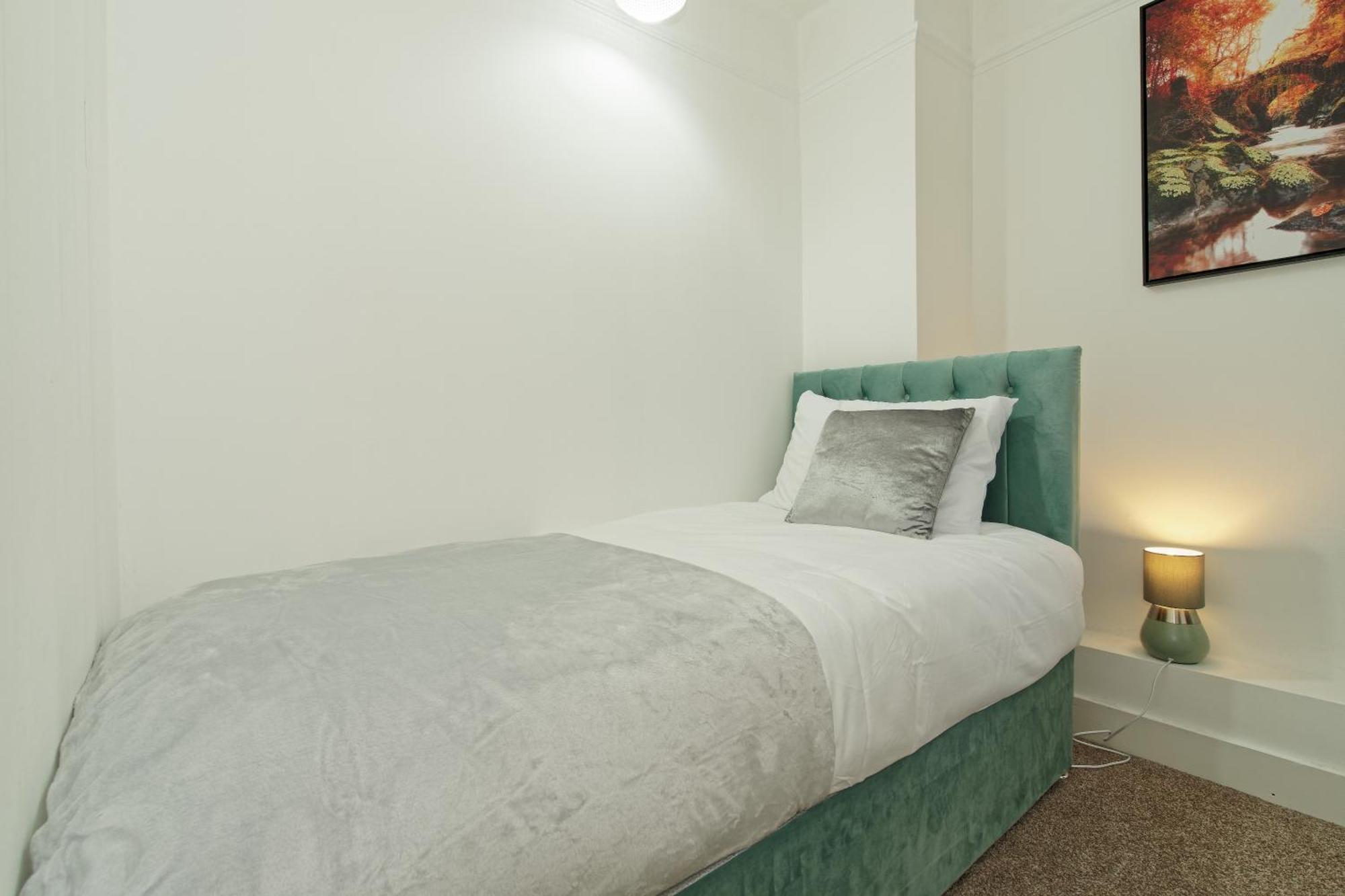 Apartamento Lovely Luxury 3 Bed House Chatham  Exterior foto